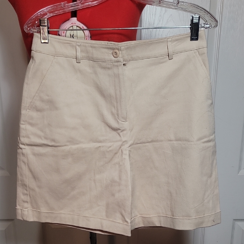Croft & Barrow Cream Bermuda Shorts Tailored Lightweight Design